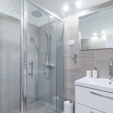 Five Bedroom Holiday In Сasa de vacaciones *